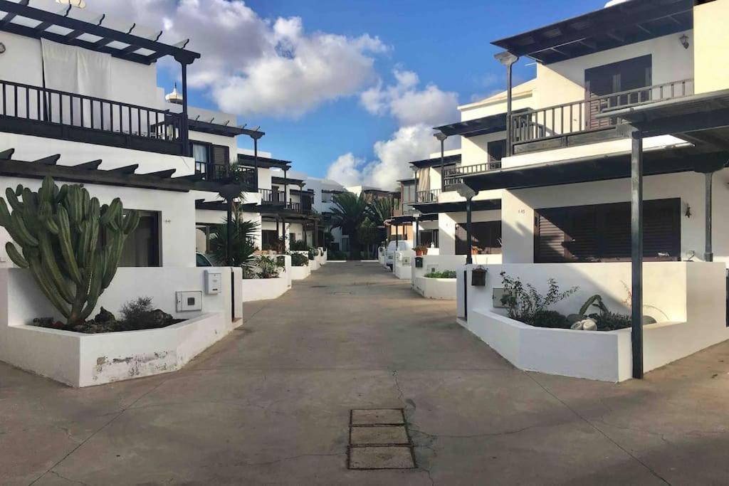 Duplex 3 Dormitorios Con Parking Privado Costa Teguise Esterno foto